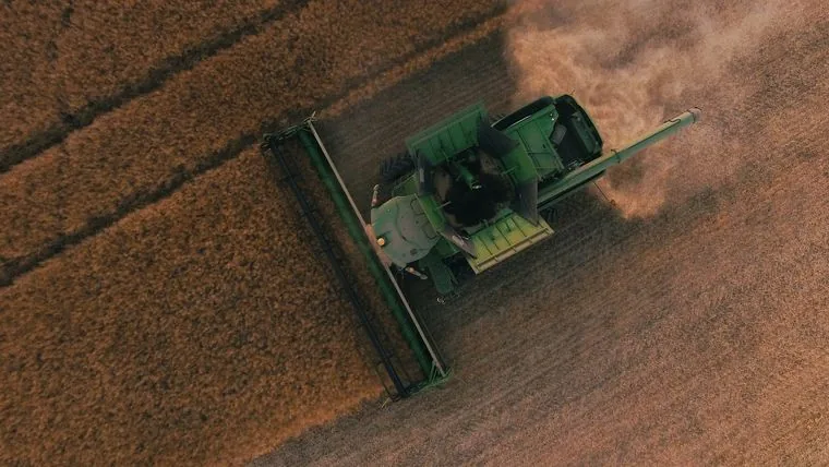 Cosechadora John Deere vista aérea